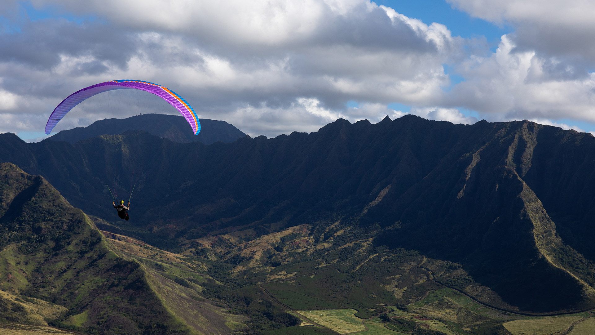 Swift 5 Ozone Paragliders